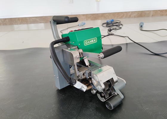 0.8-3.0mm HDPE Geomembrane Welding Machine CX500S Máy hàn đầy đủ công suất hai mục đích