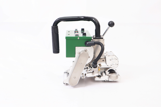 Máy hàn màng lưới PVC HDpe cho bể cá nóng 2mm
